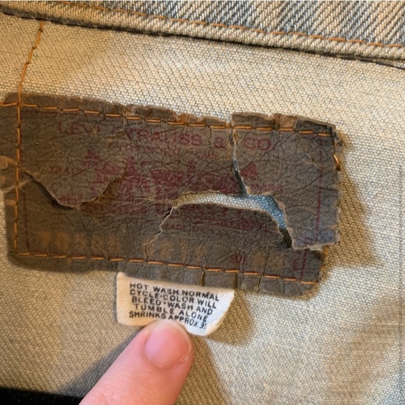 Vintage Levis Denim Jacket - Picture 4 of 4